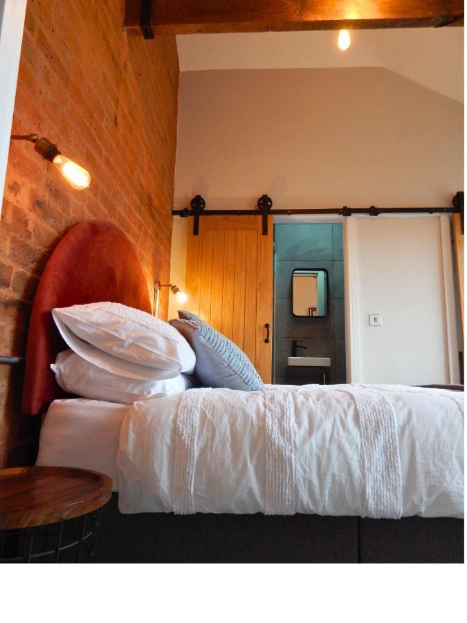 Villa Vip 3Br Grade2 Luxurious Industrial House With Wood Fire, Electric Blinds And Big Cast Iron Windows In The Heart Of The Jq Birmingam Exterior foto
