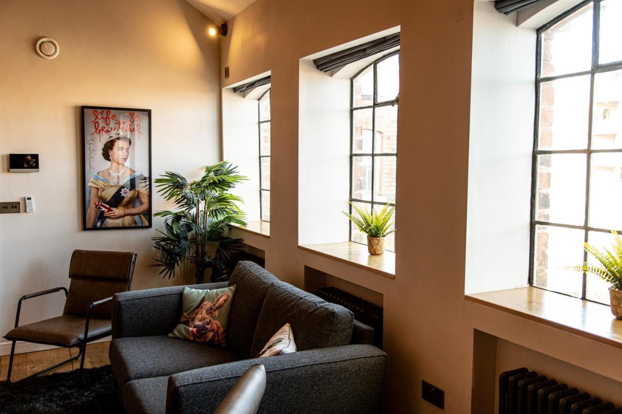Villa Vip 3Br Grade2 Luxurious Industrial House With Wood Fire, Electric Blinds And Big Cast Iron Windows In The Heart Of The Jq Birmingam Exterior foto